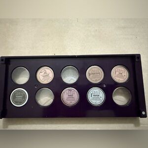 Urban Decay pallet you can change out colors